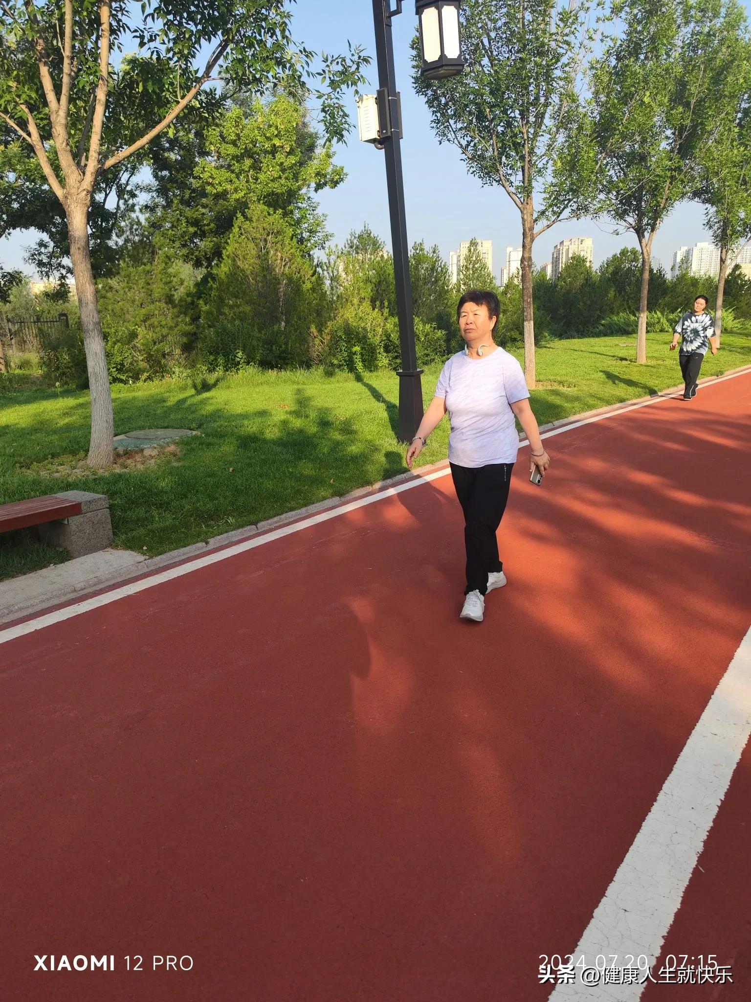 呼吸健身气功八段锦_健身呼吸_郴州深呼吸健身