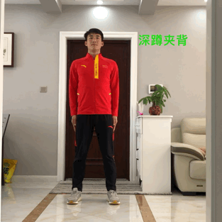 摆臂运动的好处_健身房摆臂运动_摆臂力量训练