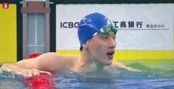 男神游泳身材冠军是谁_男神游泳身材冠军是哪个_游泳冠军男神的身材是多少