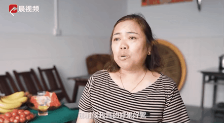 最惨举重冠军_举重冠军悲惨_中国上最惨的举重冠军